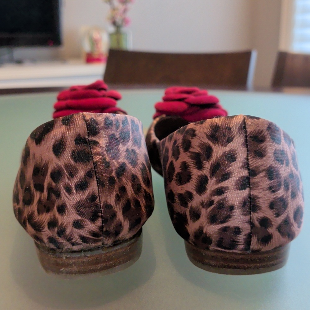 ANTHROPOLOGIE| Staccato Leopard Ballet Flats - Sz 7 - Picture 7 of 11